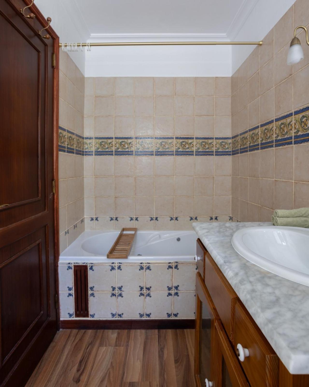 La Casa Nostra - Family Oriented House In Quiet Area Vakantiehuis